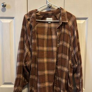 American Eagle Outfitters Brown and Green Plaid Shirt